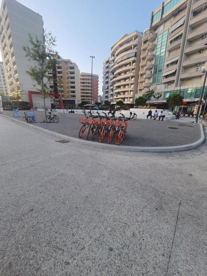 Lea Apartments Vlorë Esterno foto